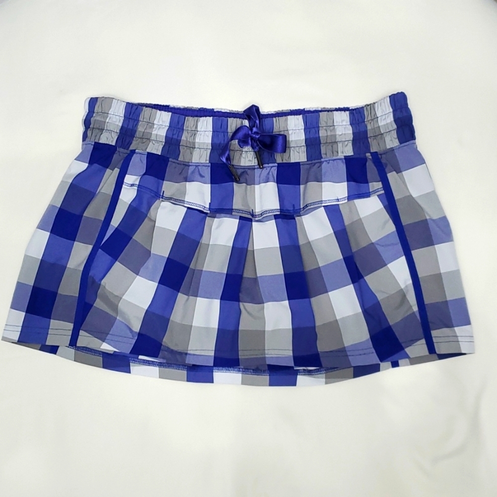Lululemon leader of the track skirt size 8 purple